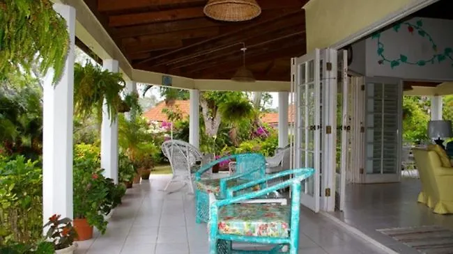Paradise Fanta Sea Suites Ранэвей-Бей